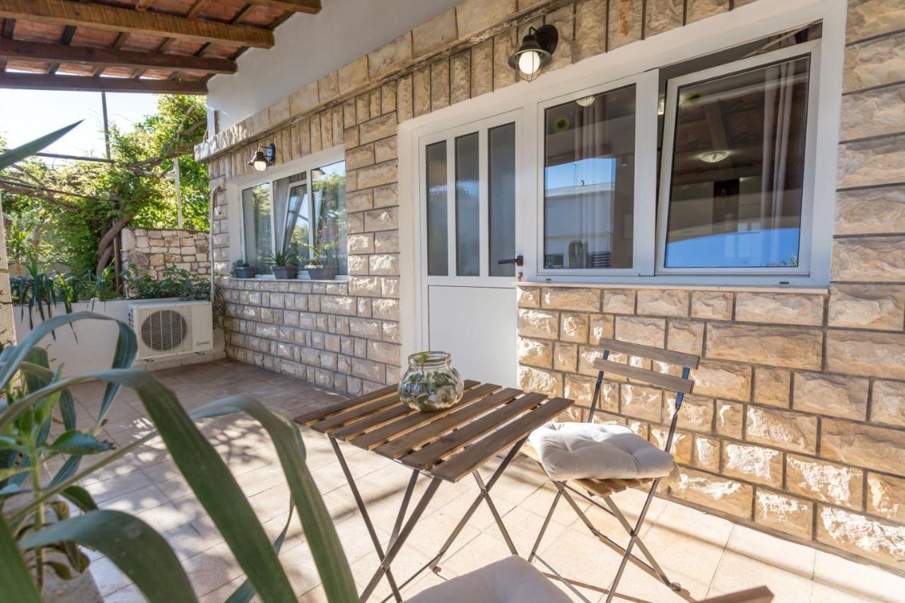 Nomads Apartment Hvar Town Exterior photo